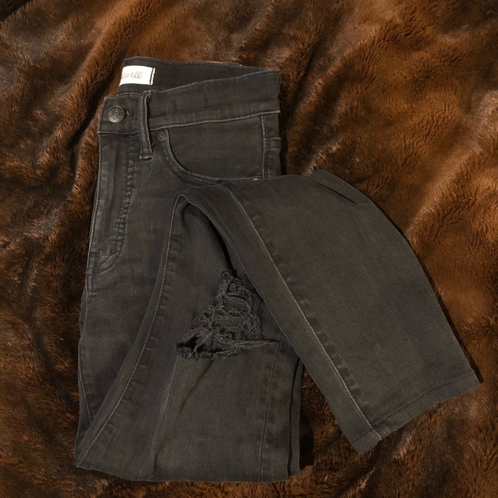 Madewell Black ripped Skinny Jeans